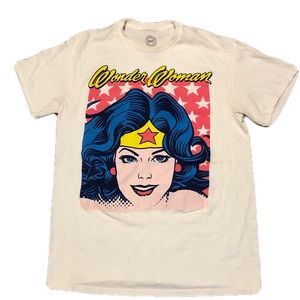✖️SOLD✖️Wonder Woman T shirt by DC Comics